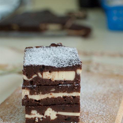 Cách làm bánh chocolate phô mai