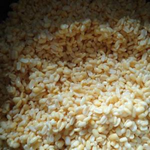 Cách làm bánh chưng gấc ngày Tết