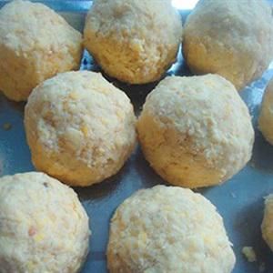 Cách làm bánh chưng gấc ngày Tết