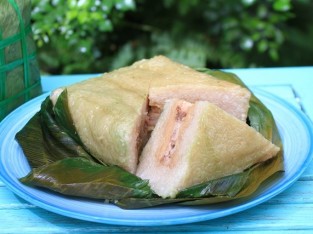 Bánh chưng ngày Tết