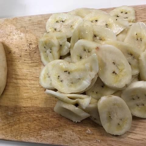 Cách làm bánh chuối chín hấp