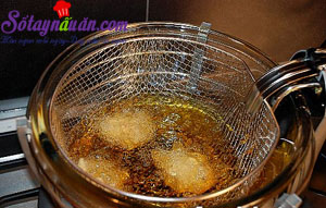 Bánh chuối gừng rán ấm áp ngày đông