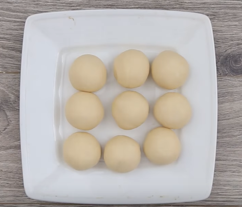 Bánh chuối kem lạnh thơm ngon ngất ngây, ăn hoài không chán