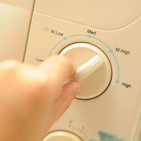 Cách làm bánh cốc kem dâu tây