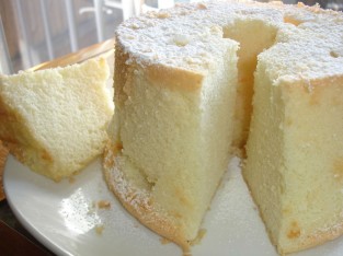 Bánh coconut chiffon