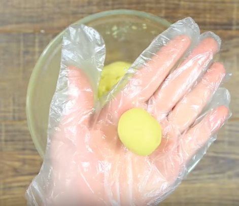 Bánh cốm đậu xanh "dẻo thơm 1 miếng, ngất ngây muôn phần"