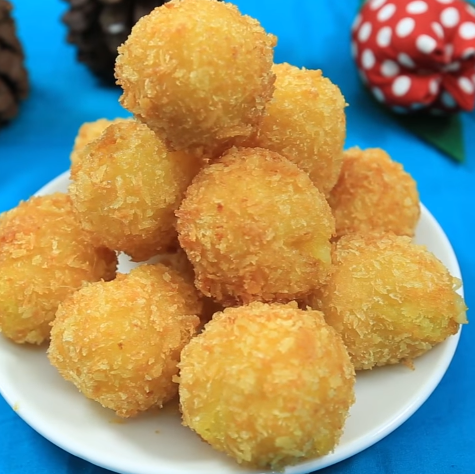 Bánh cốm đậu xanh "dẻo thơm 1 miếng, ngất ngây muôn phần"