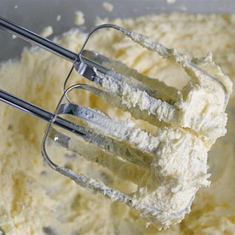 Cách làm bánh cookies sừng bò