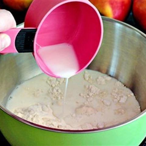 Cách làm bánh crepe táo