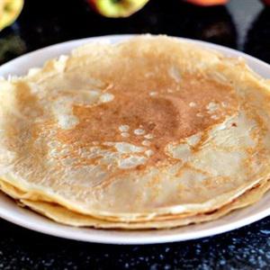 Cách làm bánh crepe táo