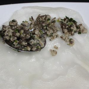 Cách làm bánh cuốn bằng chảo chống dính