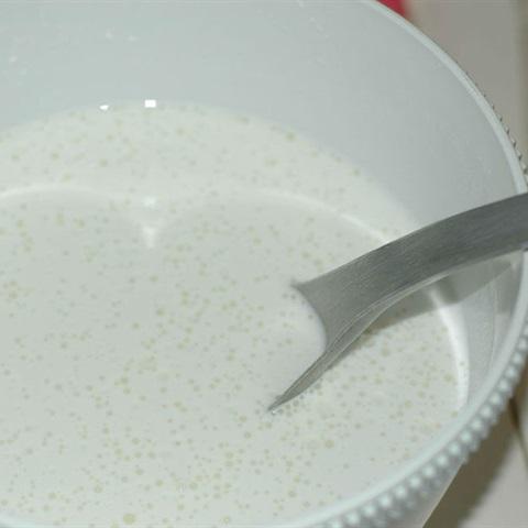 Cách làm bánh cuốn nhân thịt nấm