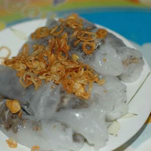 Cách làm bánh cuốn nhân thịt nấm