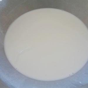 Cách làm bánh cuốn nóng nhân thịt