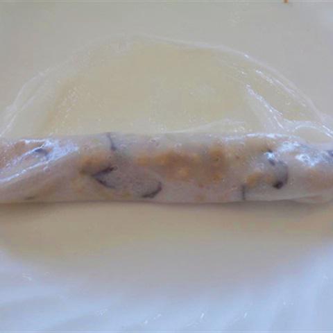 Cách làm bánh cuốn nóng nhân thịt