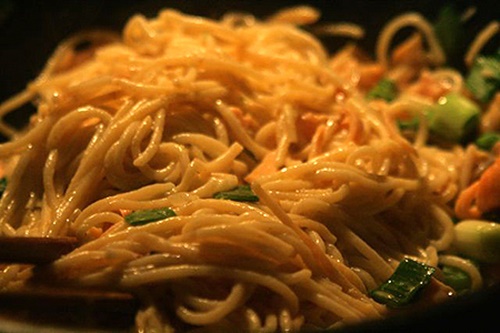 Bánh cuộn rau củ ngon ngất ngây