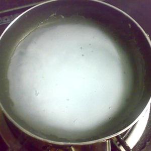 Cách làm bánh cuốn nóng nhân thịt gà