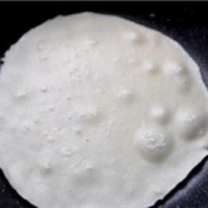 Cách làm bánh cuốn thịt xông khói