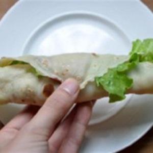 Cách làm bánh cuốn thịt xông khói