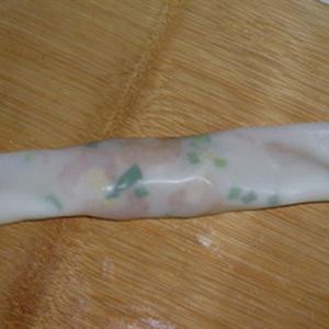 Cách làm bánh cuốn tôm