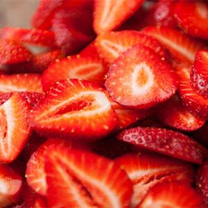 Cách làm bánh cuộn trái cây