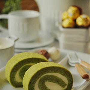 Cách làm bánh cuộn vị trà xanh