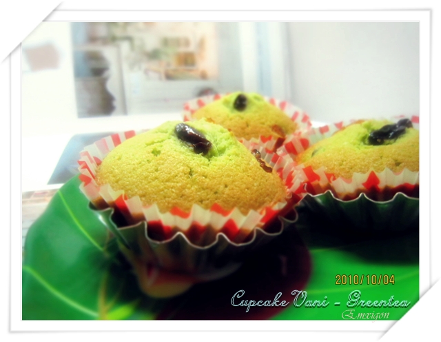 Bánh cupcake 2 màu