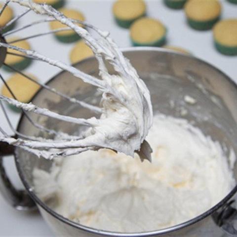 Cách làm bánh cupcake bơ