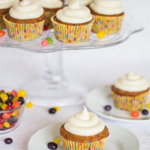 Cách làm bánh cupcake cà rốt