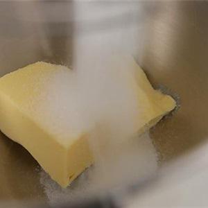 Cách làm bánh cupcake cam