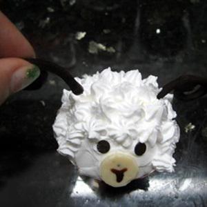 Cách làm bánh cupcake cho cung Bạch Dương