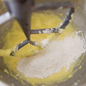 Cách làm bánh cupcake gừng