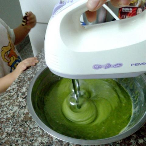 Cách làm bánh cupcake hương trà xanh