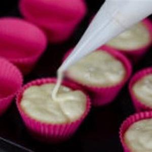 Cách làm bánh cupcake mè