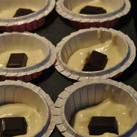 Cách làm bánh cupcake nhân chocolate