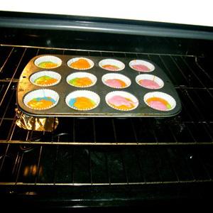 Cách làm bánh cupcake nhiều màu