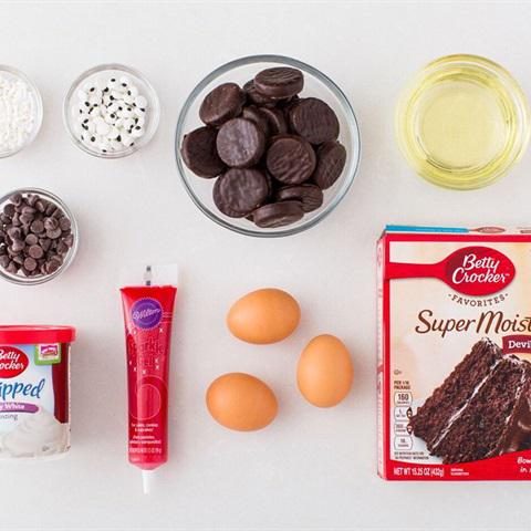 Cách làm bánh cupcake quái vật một mắt