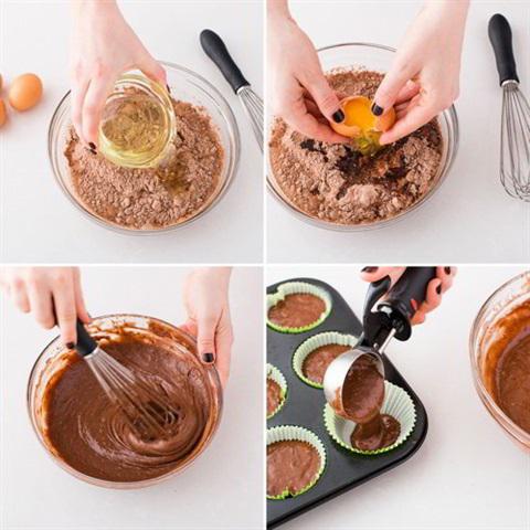 Cách làm bánh cupcake quái vật một mắt