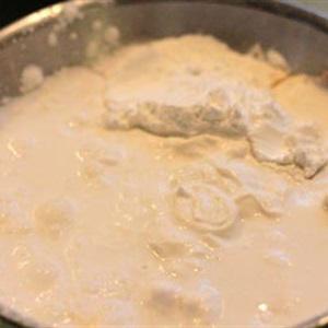 Cách làm bánh da heo khoai môn