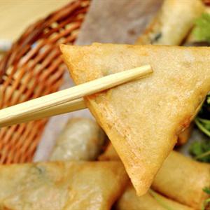Cách làm bánh đa nem bọc tôm