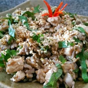 Cách làm bánh đa nướng xúc nấm đậu chay