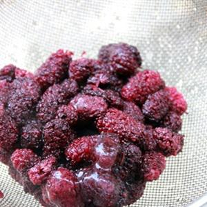 Cách làm bánh dâu tằm