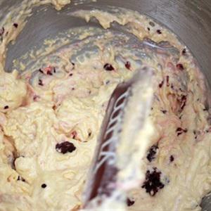 Cách làm bánh dâu tằm