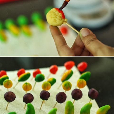 Bánh đậu xanh trái cây