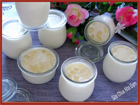 Bánh dẻo nhân cốm hạt dưa