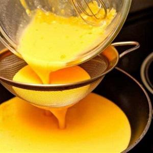 Cách làm bánh dẻo nhân custard