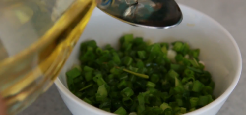 Bánh dẻo nhân hạt sen ngọt bùi hấp dẫn chỉ trong 7 bước