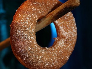 Bánh donut bí đỏ