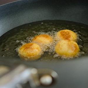 Cách làm bánh Donut khoai lang