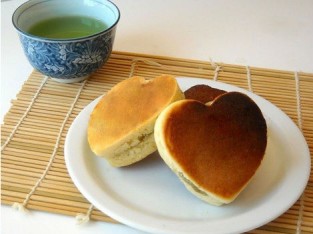 Bánh dorayaki trái tim